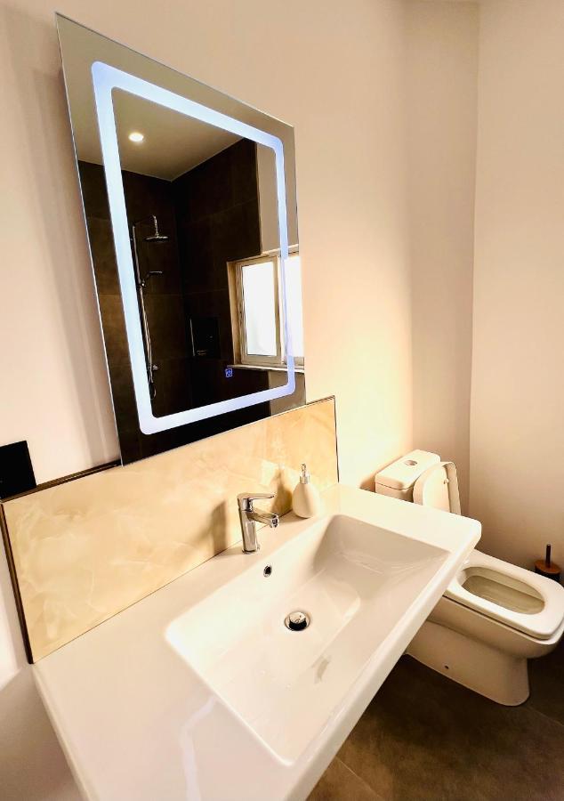 Bejart Apartment 3 Tirana Eksteriør billede